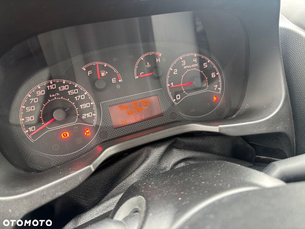 Fiat Fiorino S&S SX Adventure - 8