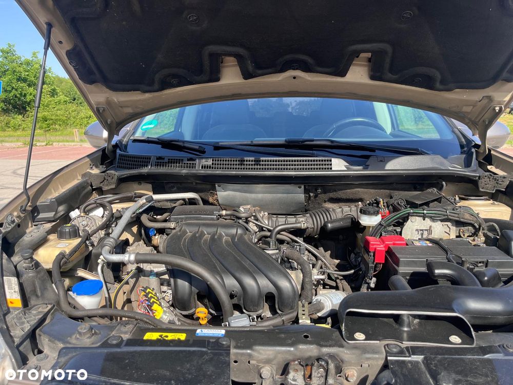 Nissan Qashqai 1.6 Acenta - 23