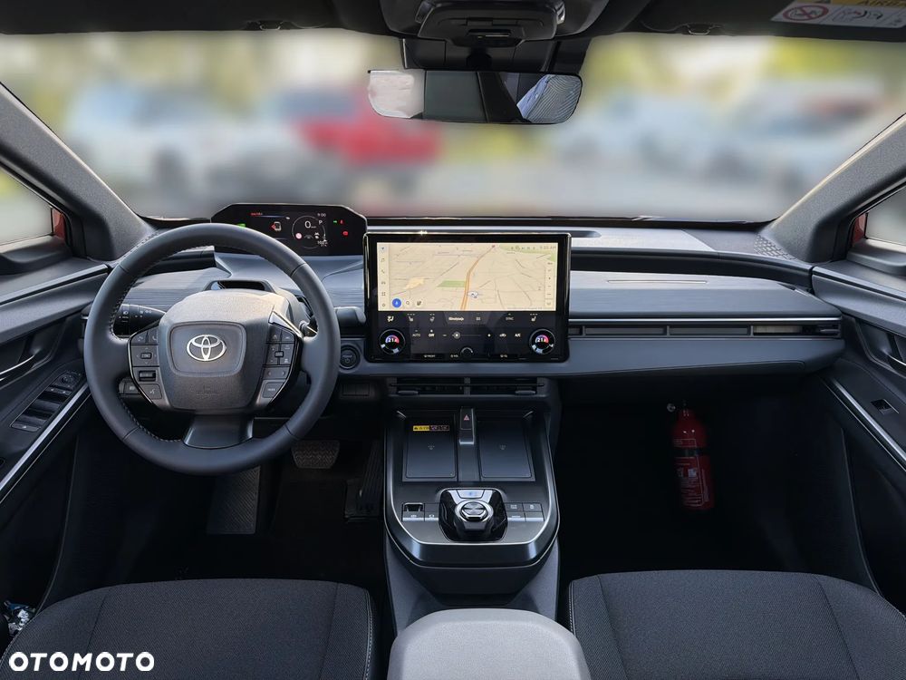 Toyota C-HR+ - 15