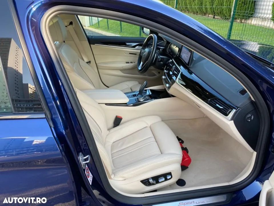 BMW Seria 5 520d Aut. Sport Line - 13