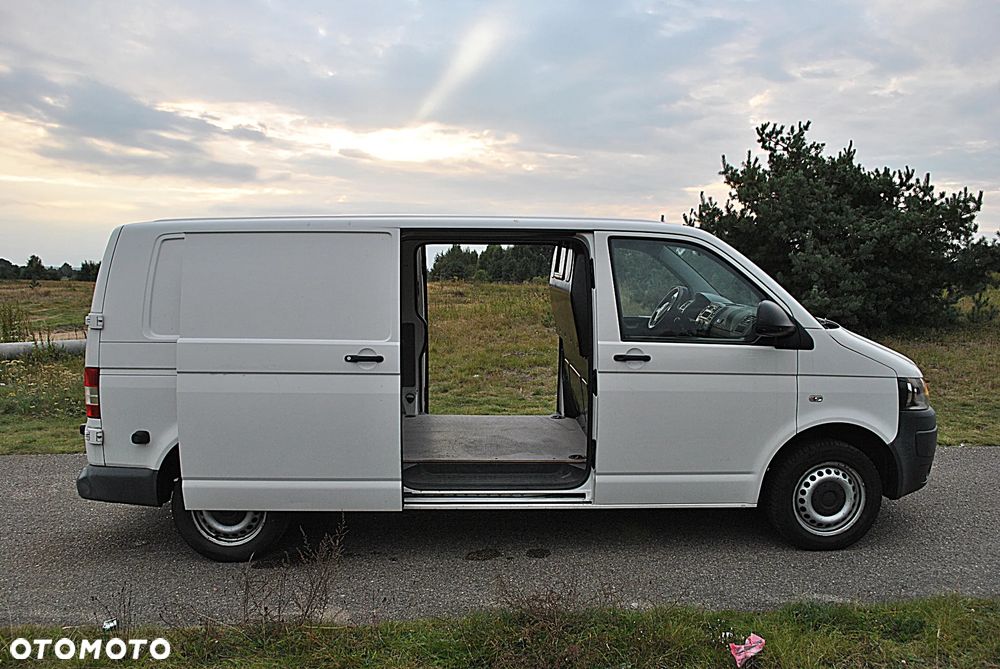 Volkswagen Transporter - 8
