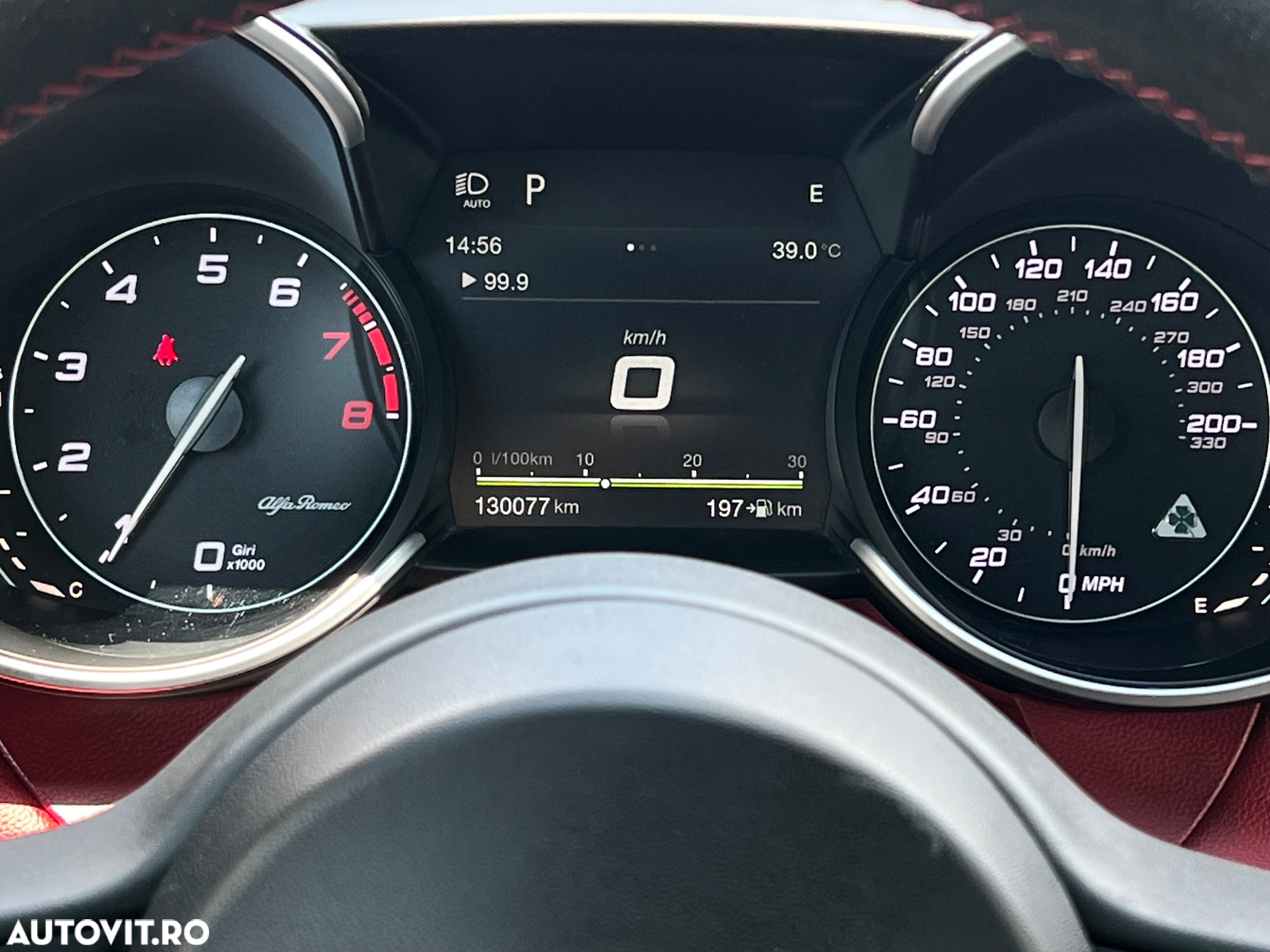 Alfa Romeo Giulia 2.9 V6 Bi-Turbo AT8 Quadrifoglio - 22