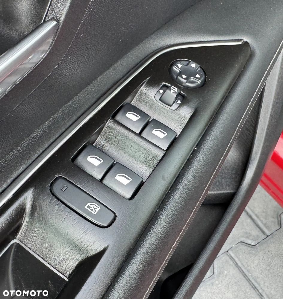 Peugeot 3008 BlueHDi 130 Stop & Start EAT8 Active - 18