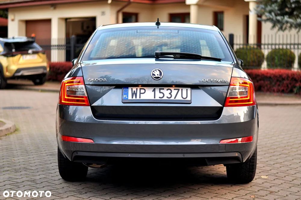 Skoda Octavia 1.4 TSI Ambition - 9