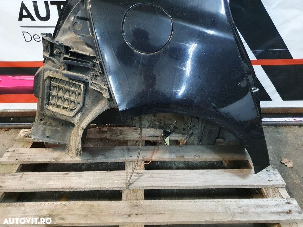 Aripa dreapta spate VOLKSWAGEN GOLF V 1K1 2003 - 2009 1K4809844B - 2