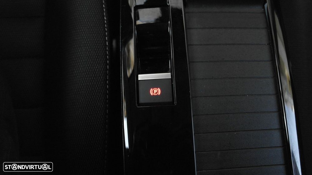 Citroën C4 1.2 Hybrid Plus e-DSC6 - 49