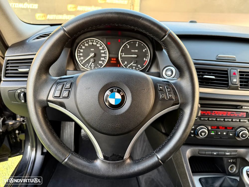 BMW X1 20 d sDrive Pack M - 38
