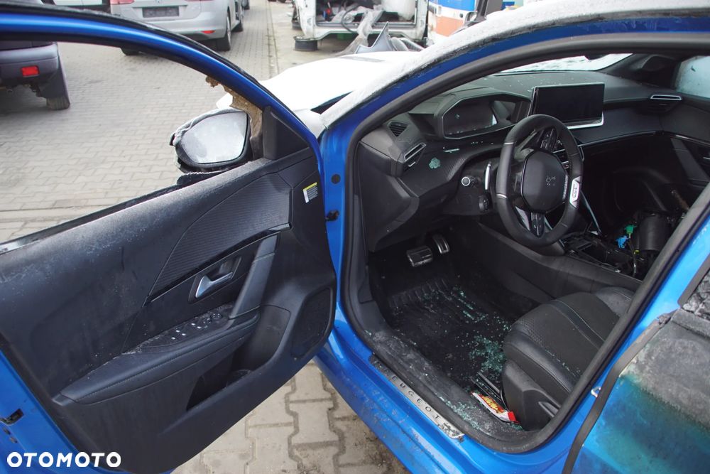 Auto na części - Peugeot 208 II GT Line 1.2 PureTech 101 KM HN05 9830759380 ESM 2020R Silnik Skrzynia Drzwi Szyba Klapa Zderzak Lampa Klamka Deska Kokpit Sterownik Moduł Czujnik Licznik Wyświetlacz Kierownica Panel - 9