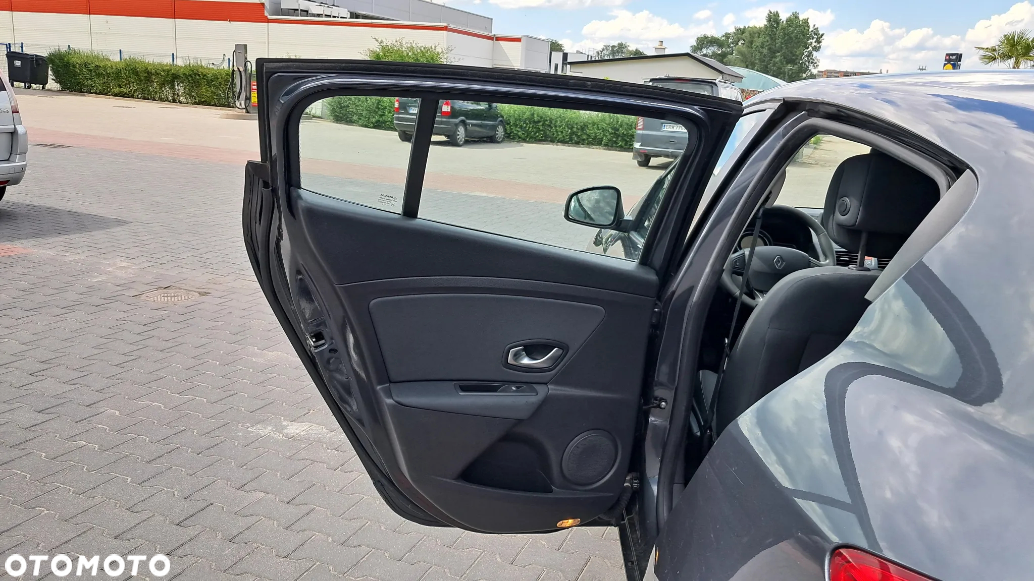 Renault Megane 1.6 16V Authentique - 9