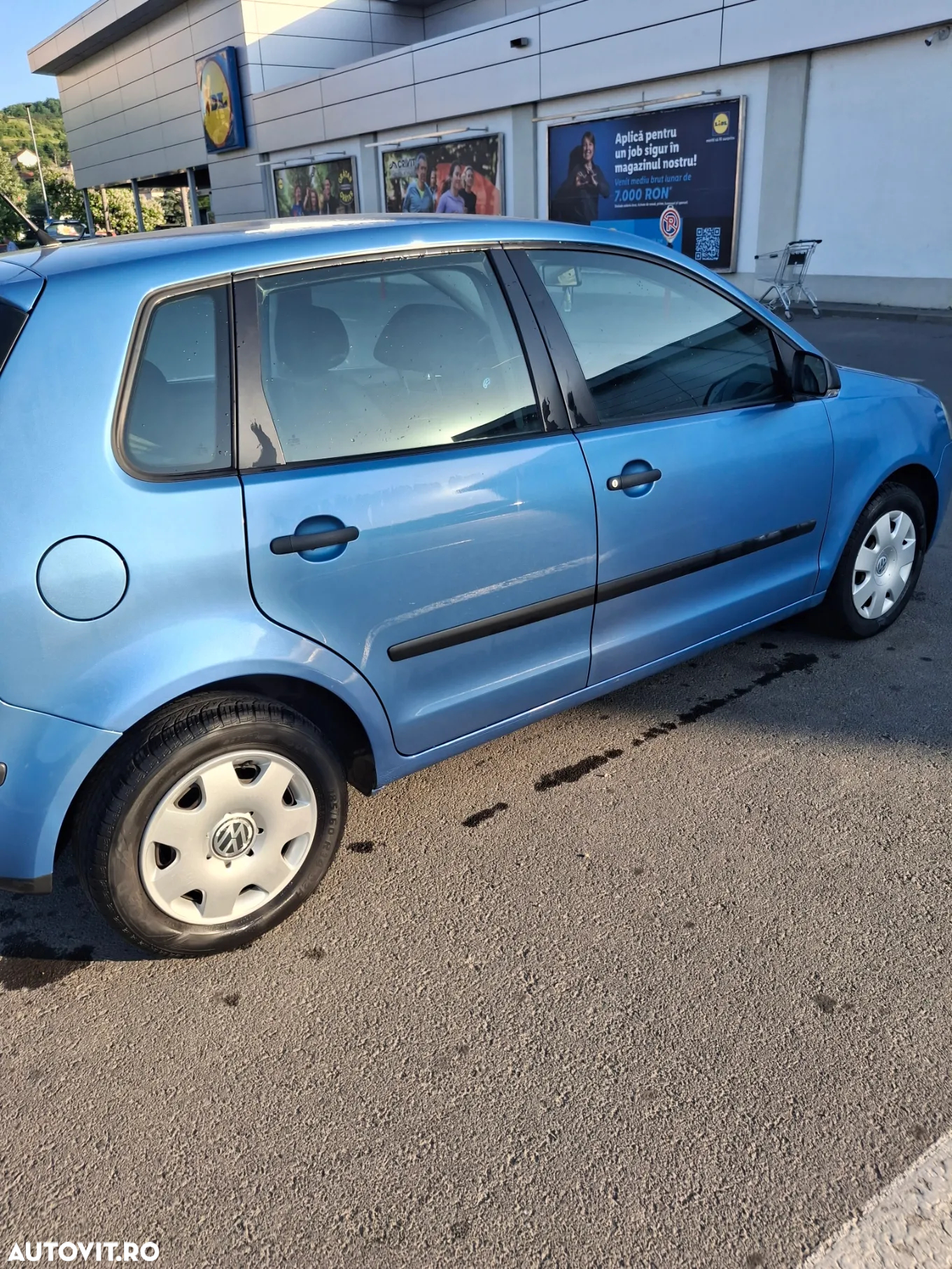 Volkswagen Polo 1.2 Attractive - 2