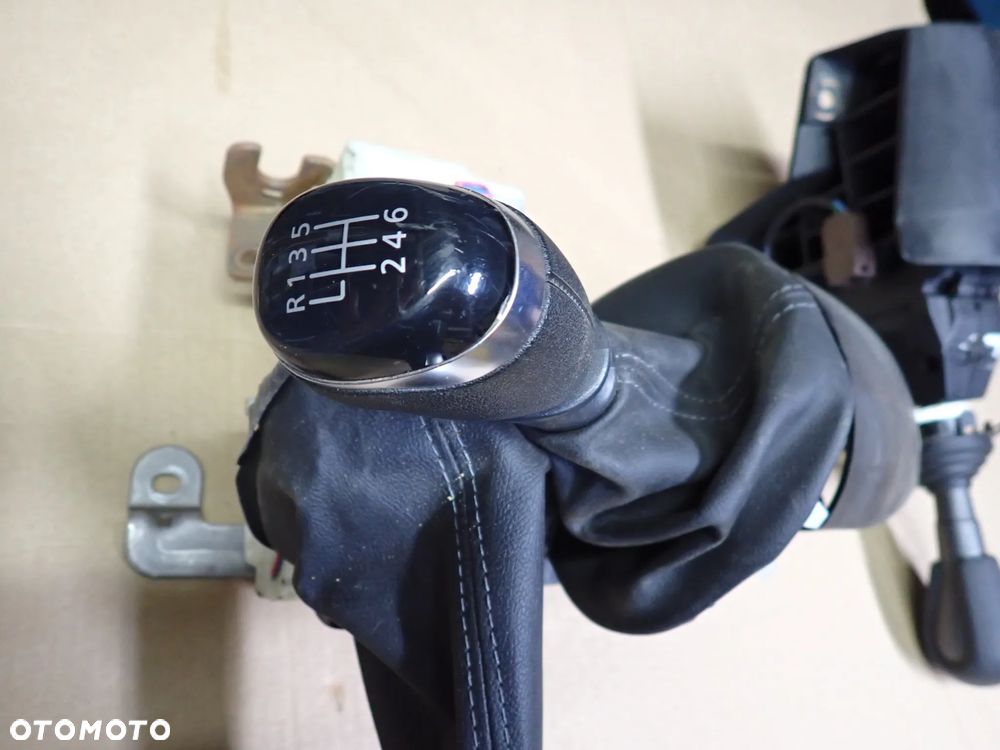 Trafic 2 3 Vivaro B Master 3 4 Primastar Lewarek, Dźwignia Biegów Automat - 3