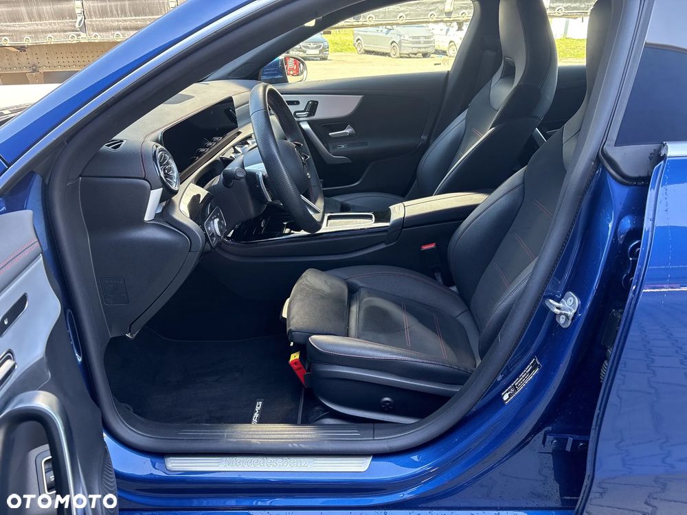 Mercedes-Benz CLA 200 mHEV 7G-DCT - 12