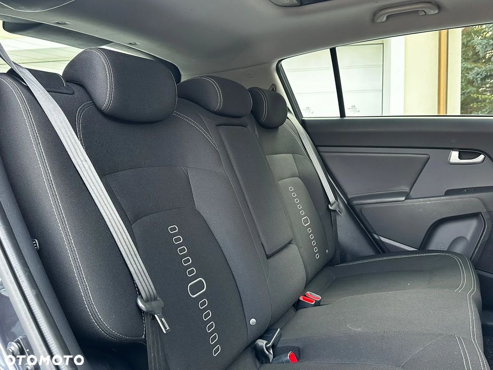 Kia Sportage 1.6 GDI Business Line 2WD - 11
