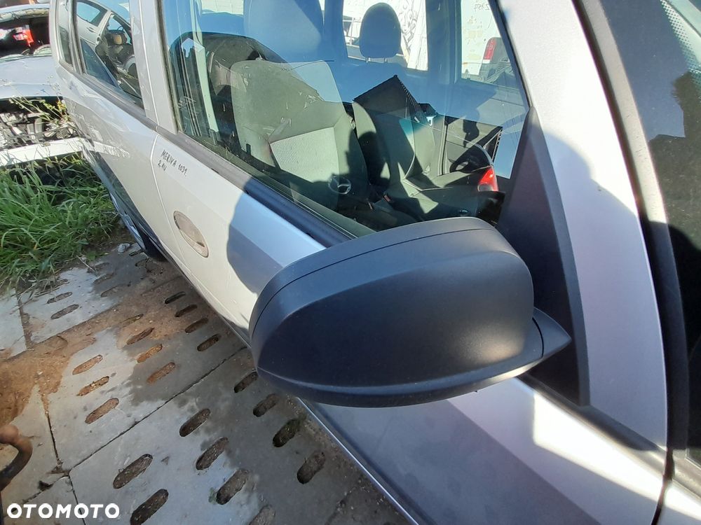 OPEL MERIVA  LUSTERKO PRAWE - 3