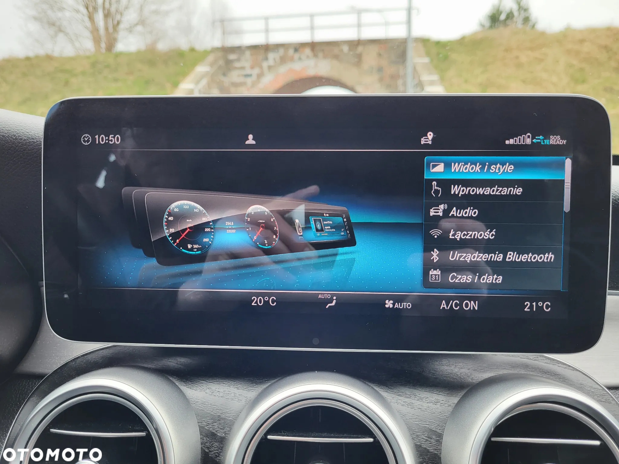 Mercedes-Benz Klasa C 220 d 4Matic 9G-TRONIC AMG Line - 25
