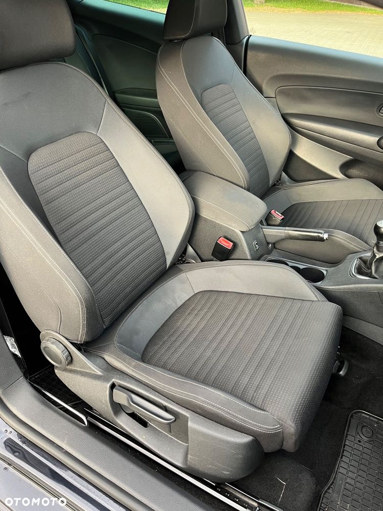 Volkswagen Scirocco 2.0 TDI GTS - 12