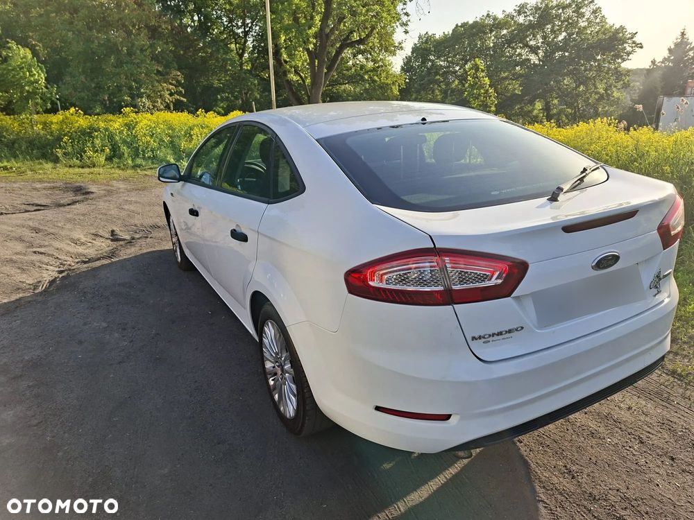 Ford Mondeo 1.6 T Ambiente - 7