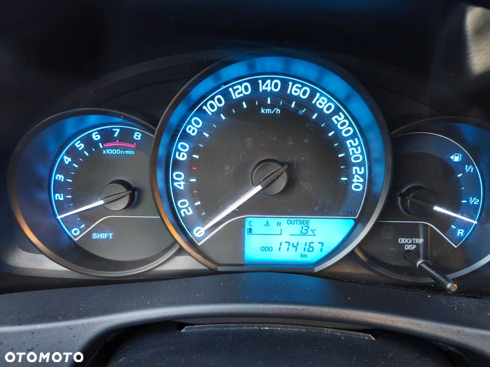 Toyota Auris 1.33 VVT-i Active - 9