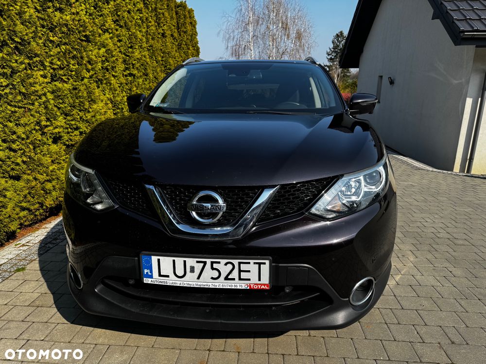 Nissan Qashqai 1.6 DIG-T N-Connecta - 1