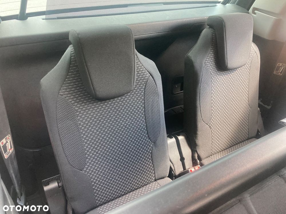 Citroën C4 Grand Picasso - 26