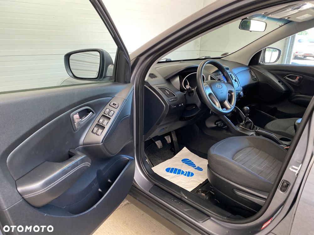Hyundai ix35 1.6 2WD blue Trend - 8