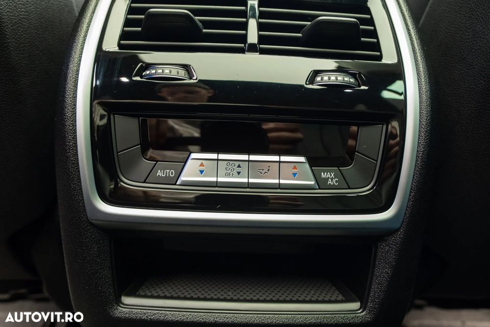 BMW X5 xDrive30d - 28