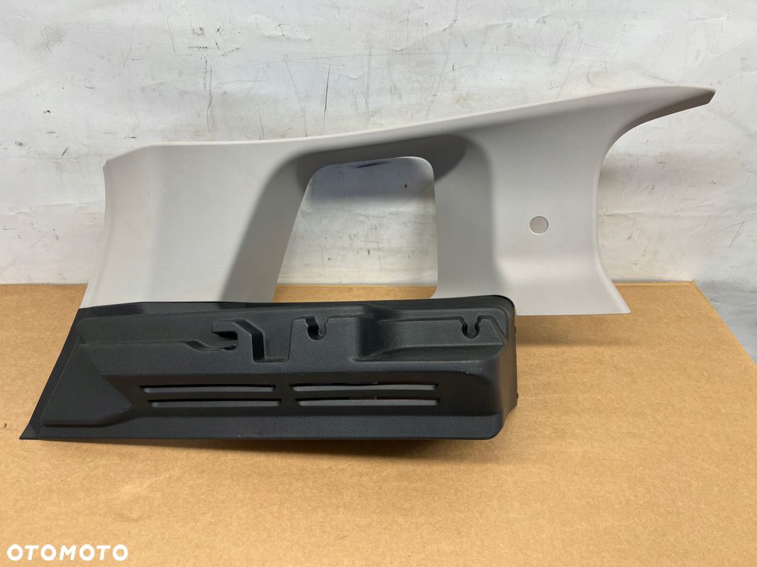 Citroen C5 Aircross osłona poszycie słupka lewa lewy tylna tył 9822821177 - 1