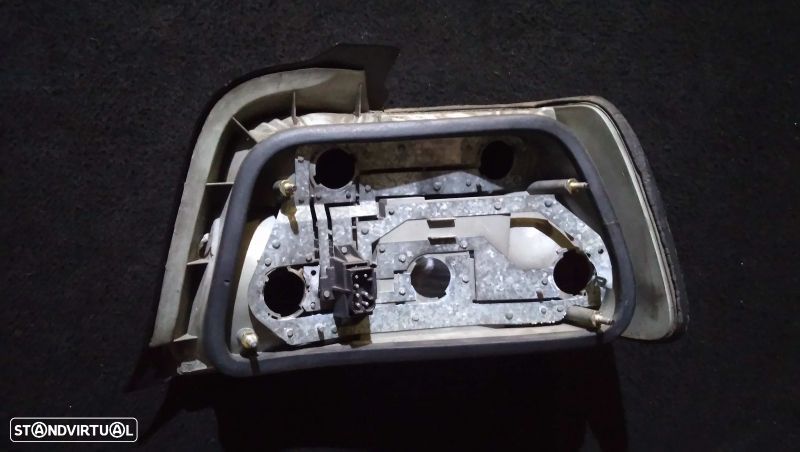 Farolim Stop Esq Bmw 3 (E36) - 3