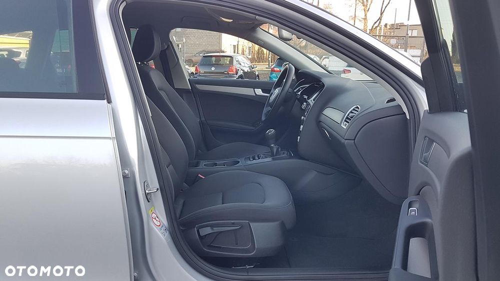 Audi A4 Avant 1.8 TFSI Attraction - 28