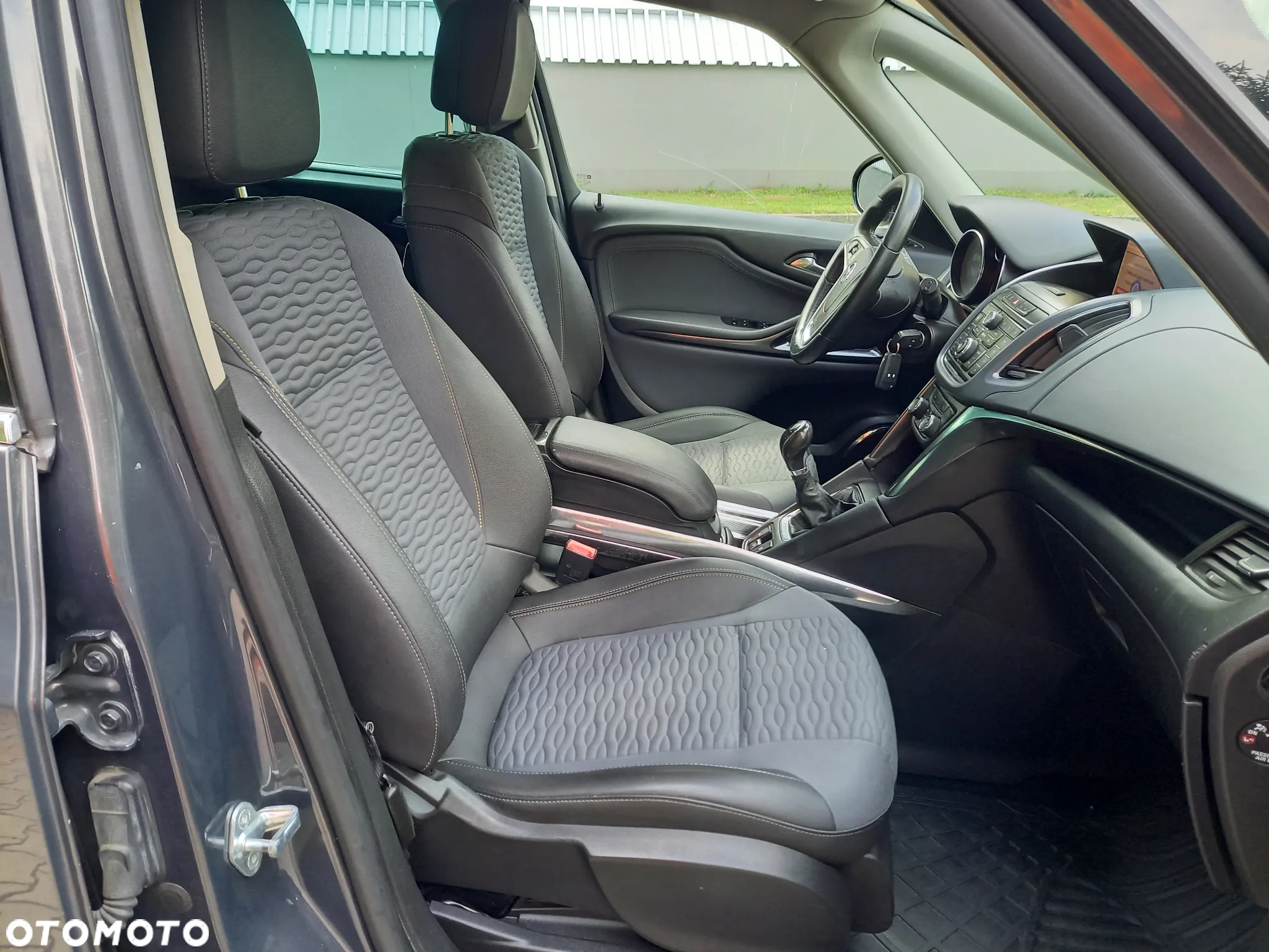 Opel Zafira - 27