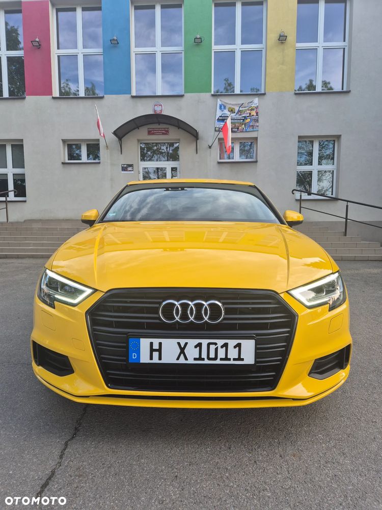 Audi A3 Limousine 1.6 TDI S tronic design - 1
