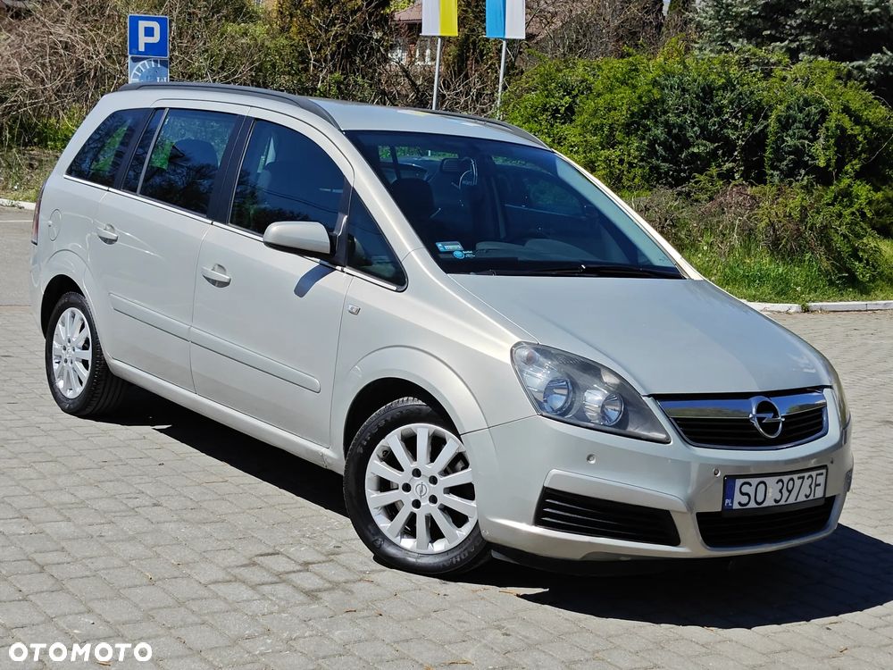 Opel Zafira 1.9 CDTI - 4