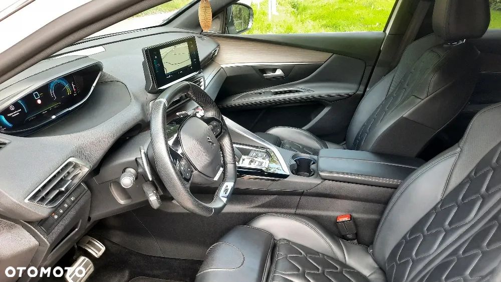 Peugeot 3008 1.6 PureTech Hybrid PHEV Allure Pack S&S EAT8 - 10