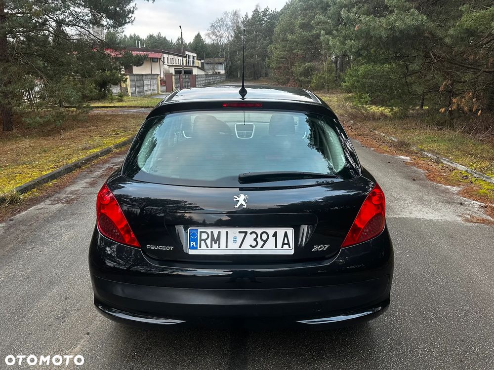 Peugeot 207 1.4 16V Presence - 6