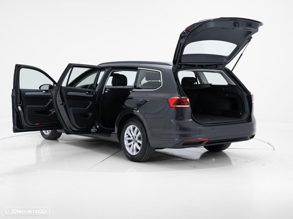 VW Passat Variant 2.0 TDI Business DSG - 6