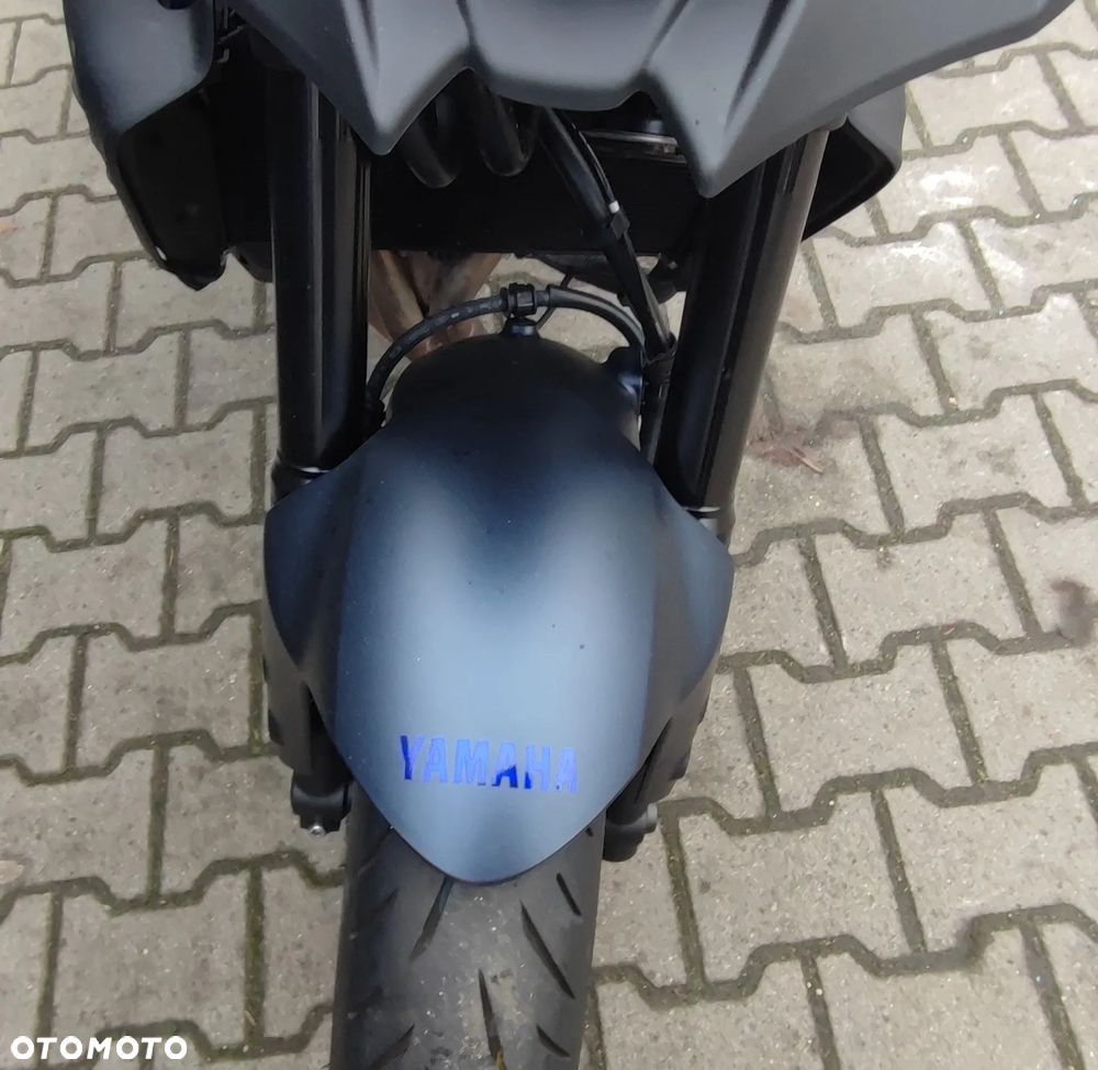 Yamaha MT - 9
