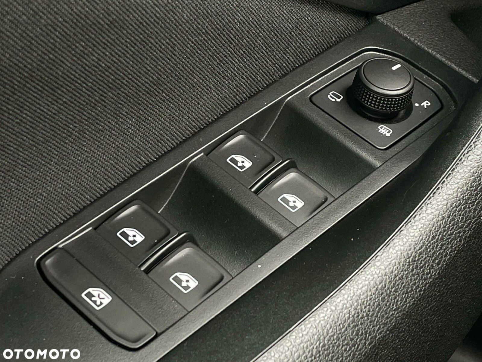 Skoda Kamiq 1.5 TSI Style DSG - 25