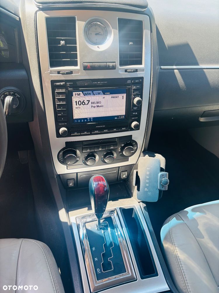 Chrysler 300C 5.7 V8 HEMI Automatik - 10