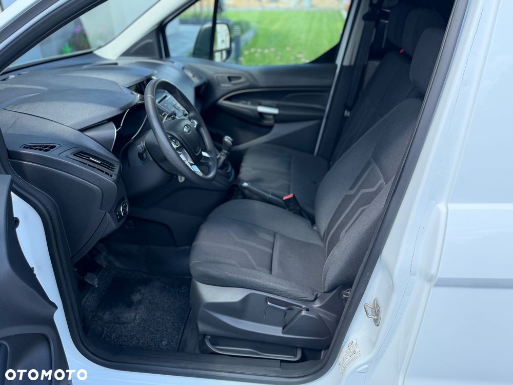 Ford Transit Connect - 9