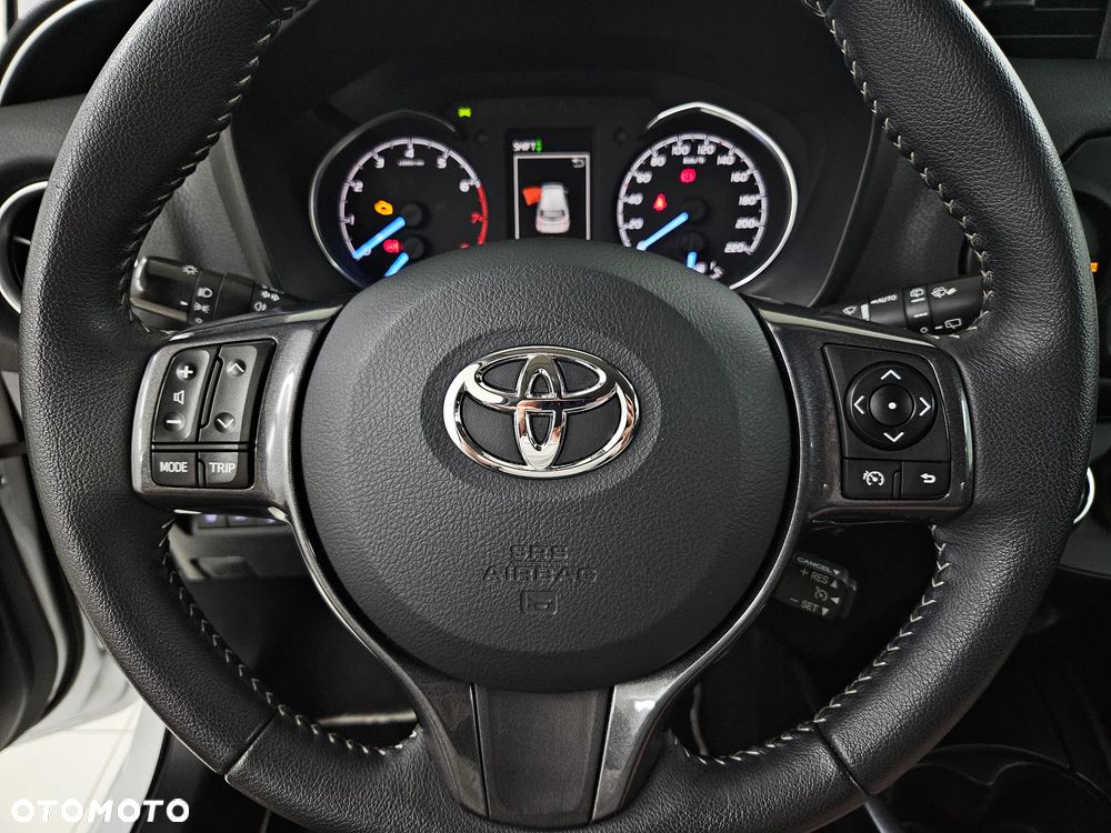 Toyota Yaris 1.5 Premium - 30