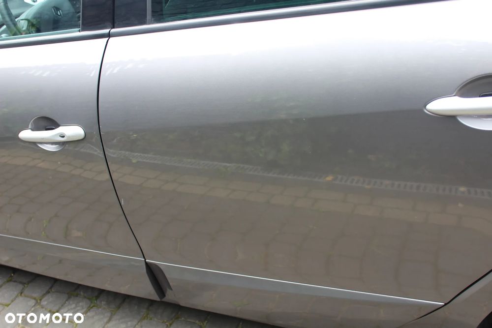 Renault Scenic - 20