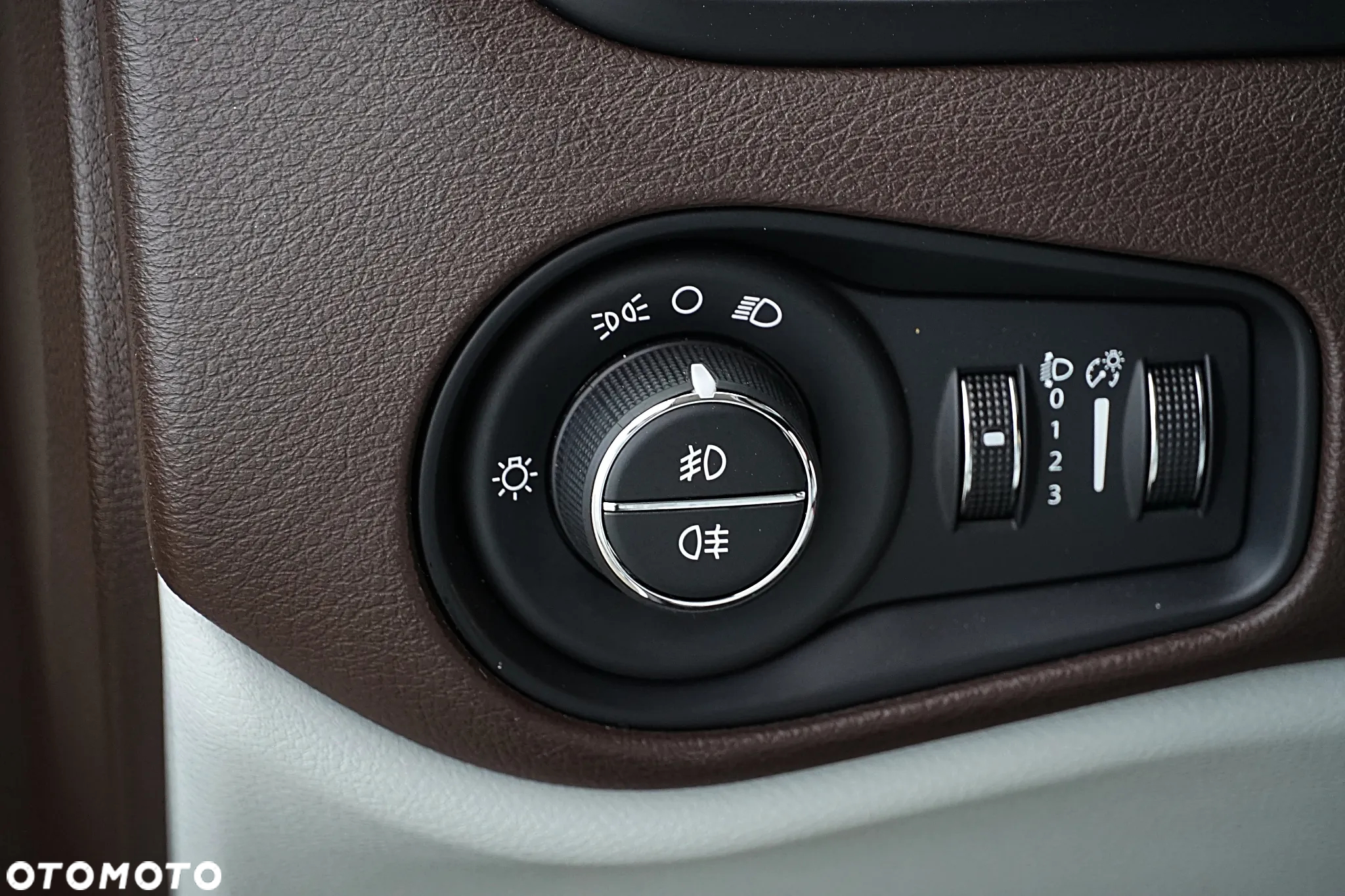 Jeep Renegade 2.0 MultiJet Active Drive Longitude - 37