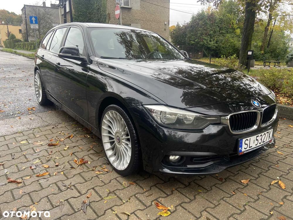 BMW Seria 3 318d Touring Advantage - 2