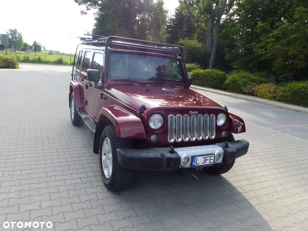 Jeep Wrangler Unlimited 3.8 Automatik Sahara - 3