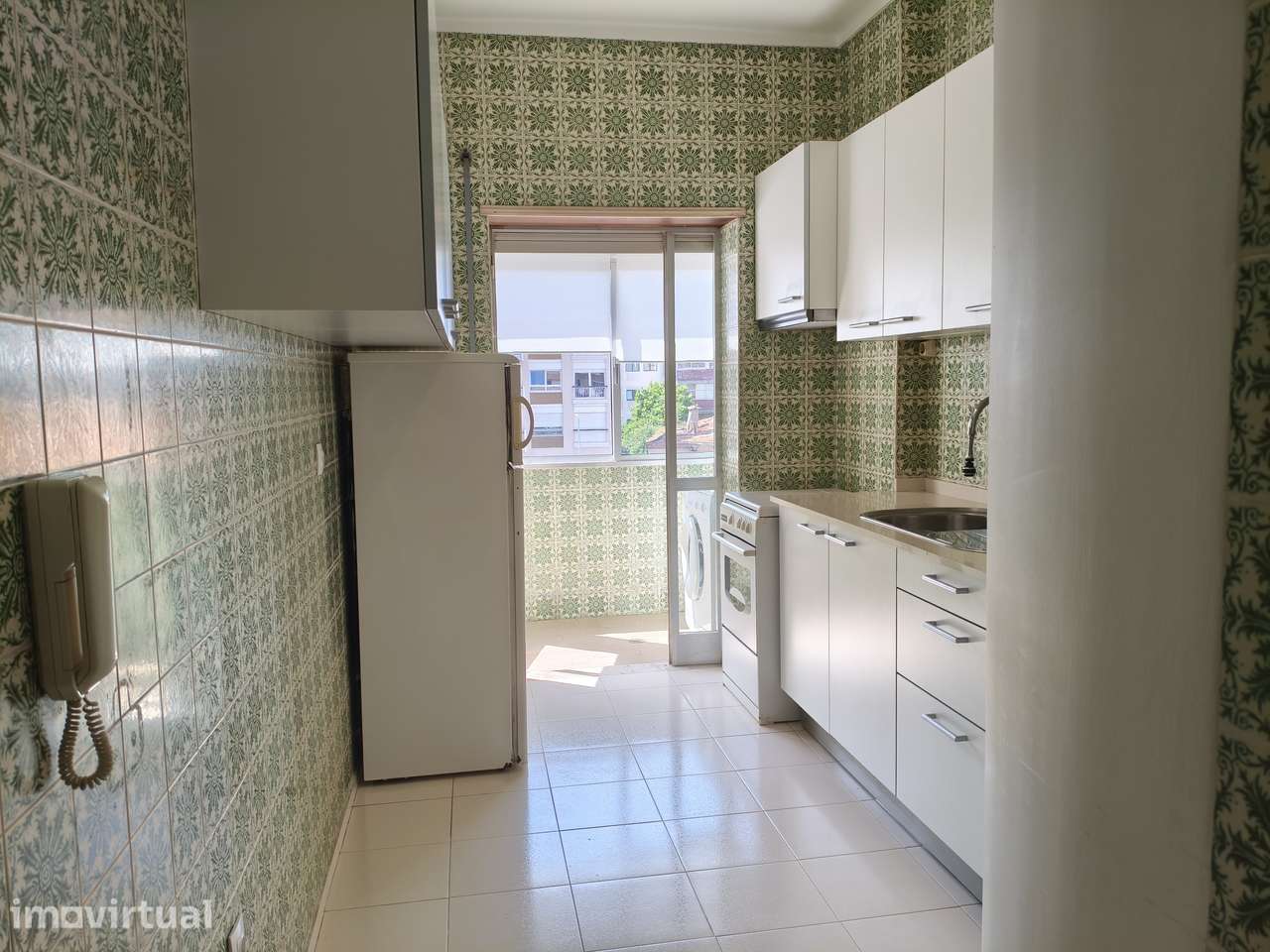 Apartamento T2 Arrendar Centro de Aveiro - Grande imagem: 2/23
