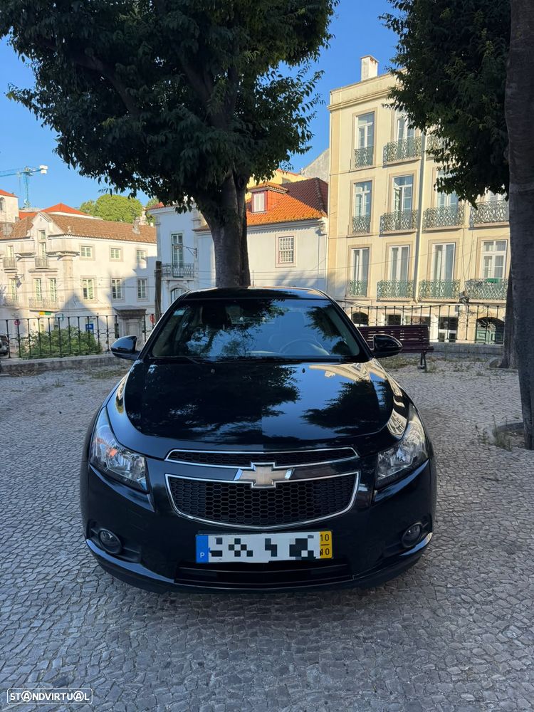 Chevrolet Cruze 1.6 LS - 6