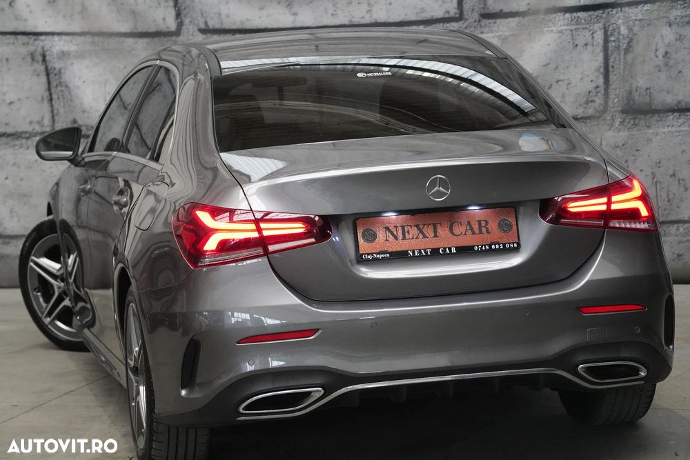 Mercedes-Benz A 180 d 7G-DCT AMG Line - 4