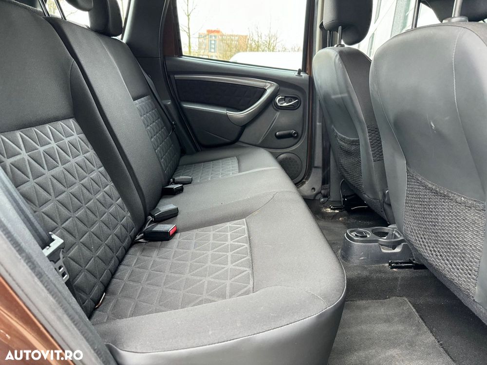 Dacia Duster 1.5 dCi 4x4 Laureate - 7