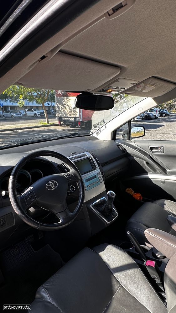 Toyota Corolla Verso 2.2 D-4D Sol H.Pack - 11