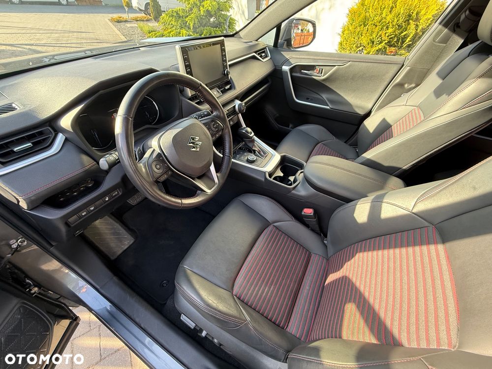 Suzuki Across 2.5 Plug-in Hybrid Elegance 4WD CVT - 16